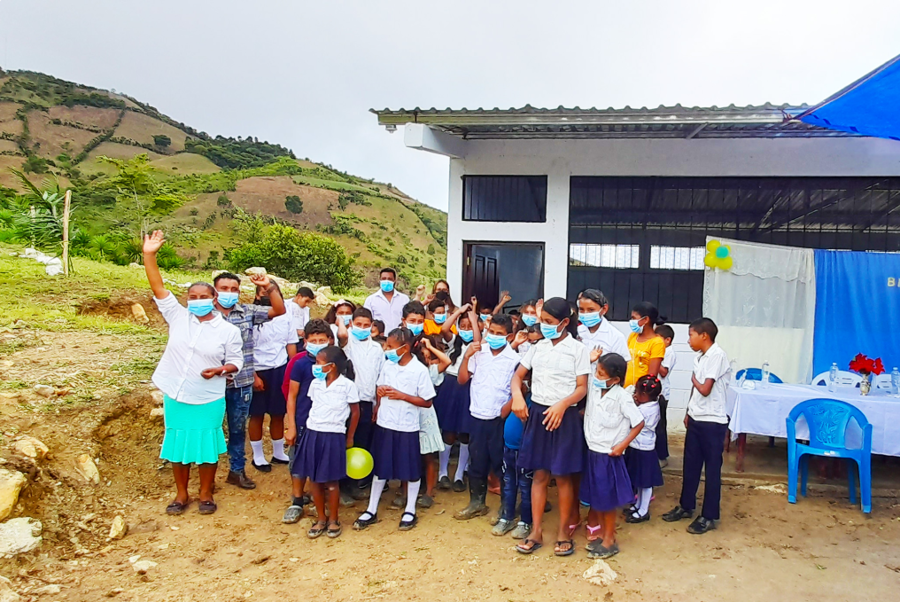 I Los Jimeritos bidrar Gevalia till byggnationen av en ny skola