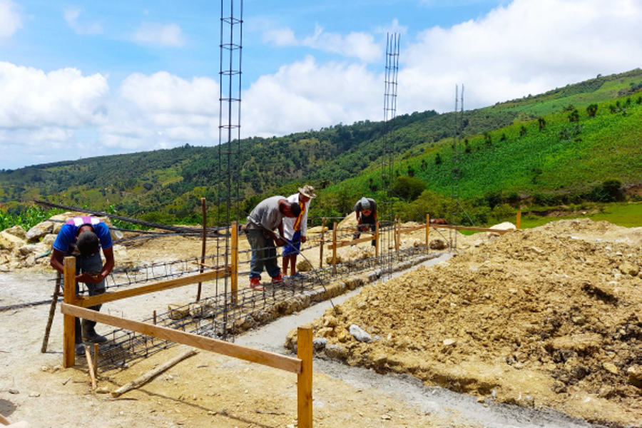 I Los Jimeritos bidrar Gevalia till byggnationen av en ny skola